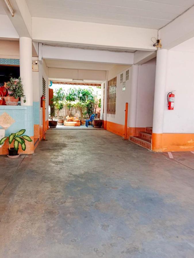 Free 1 Set Breakfast If Book 48H Before Check In Time2 No Dog Pls No Breakfast On Sunday 10Min Taxi Airport Train 2Min Walk 7-11 Bangkok Bagian luar foto